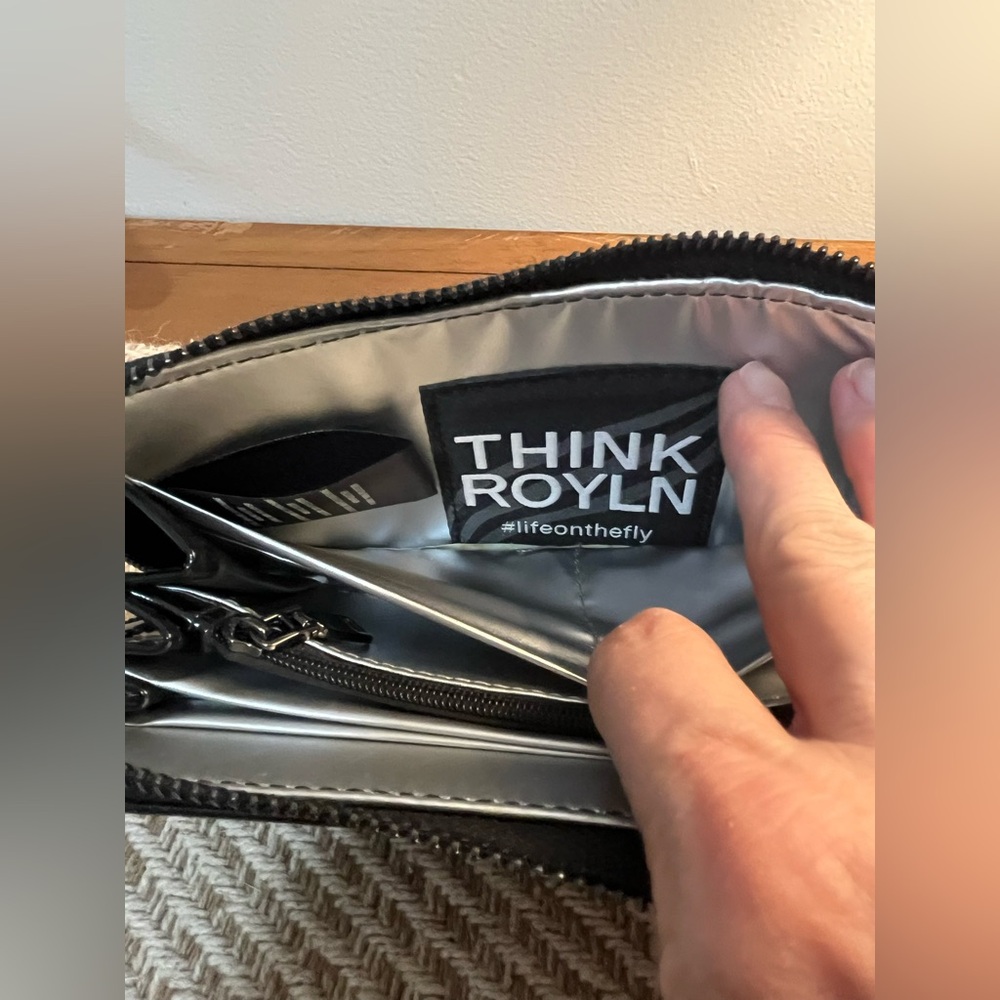 THINK ROYLN Women’s Black Patent Wallet